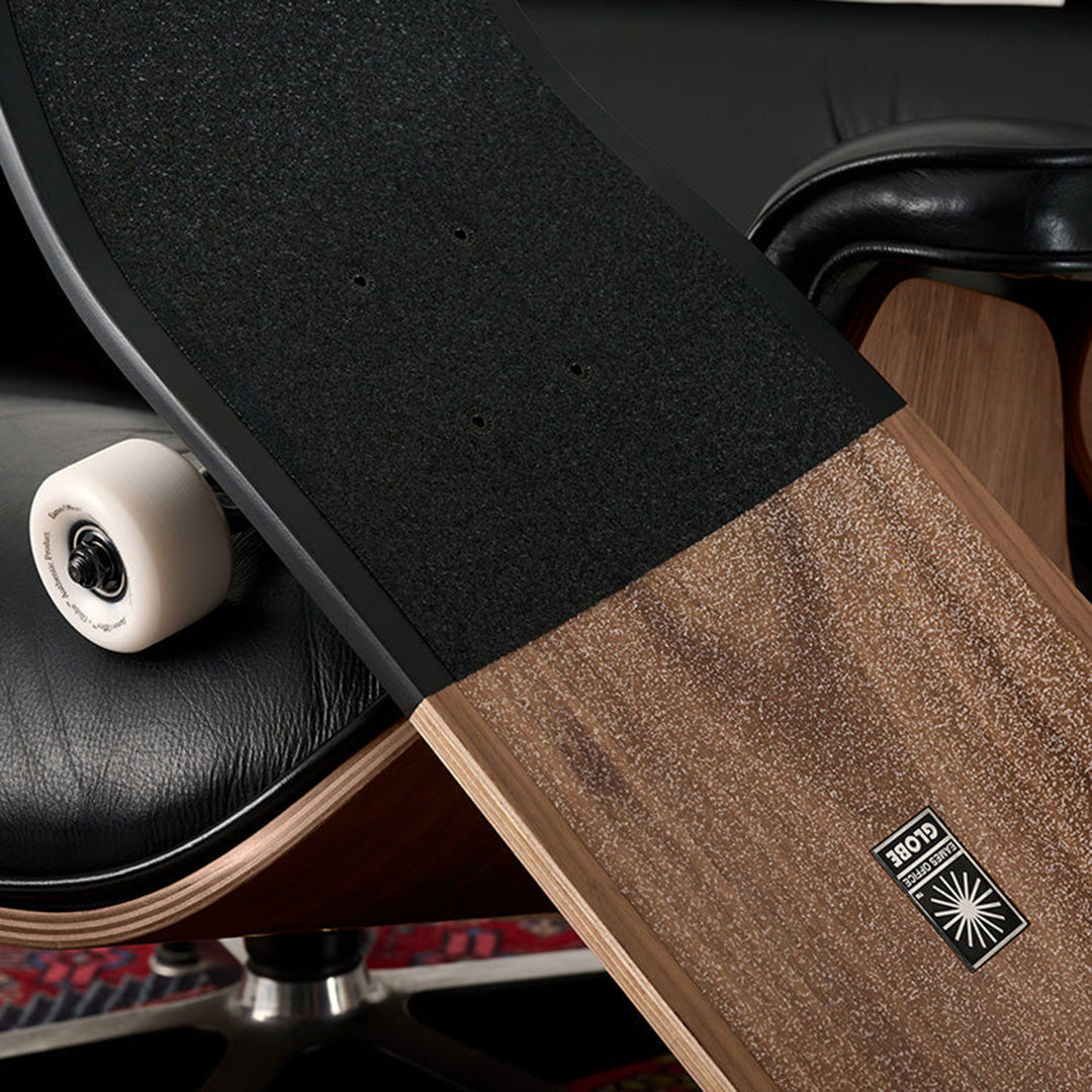 Eames Office | Globe: Eames Lounge Cruiser 32"