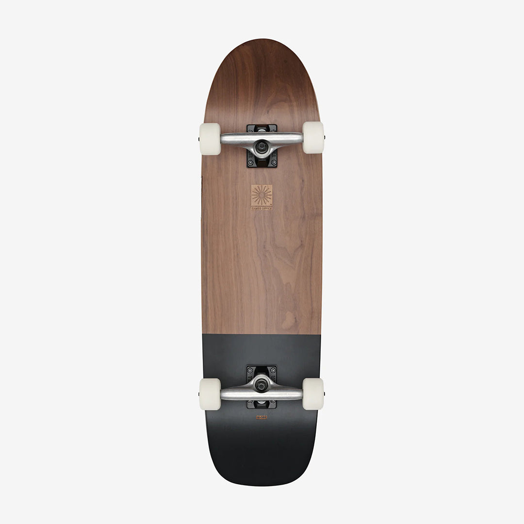Eames Office | Globe: Eames Lounge Cruiser 32"