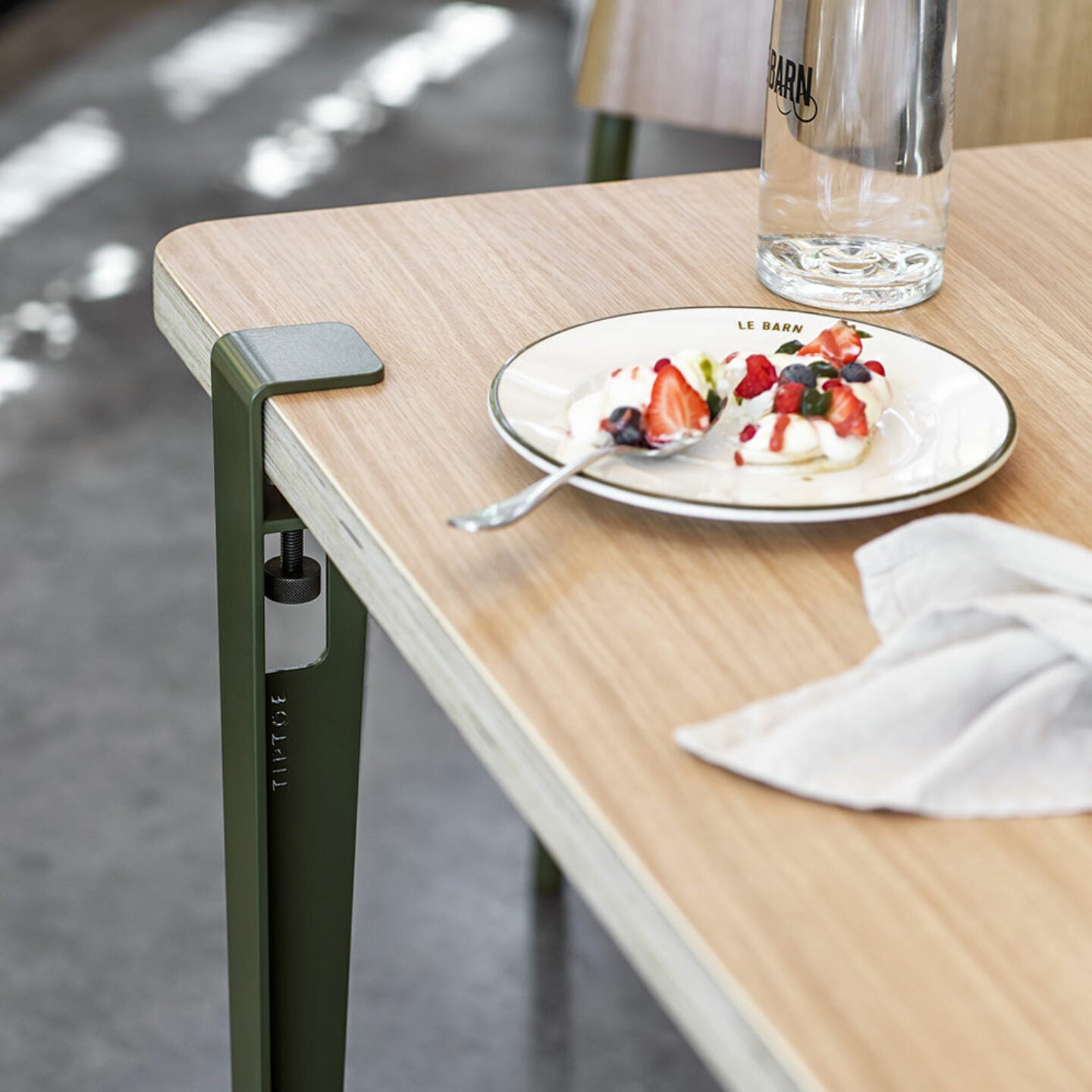 Table and desk leg _ 75 cm