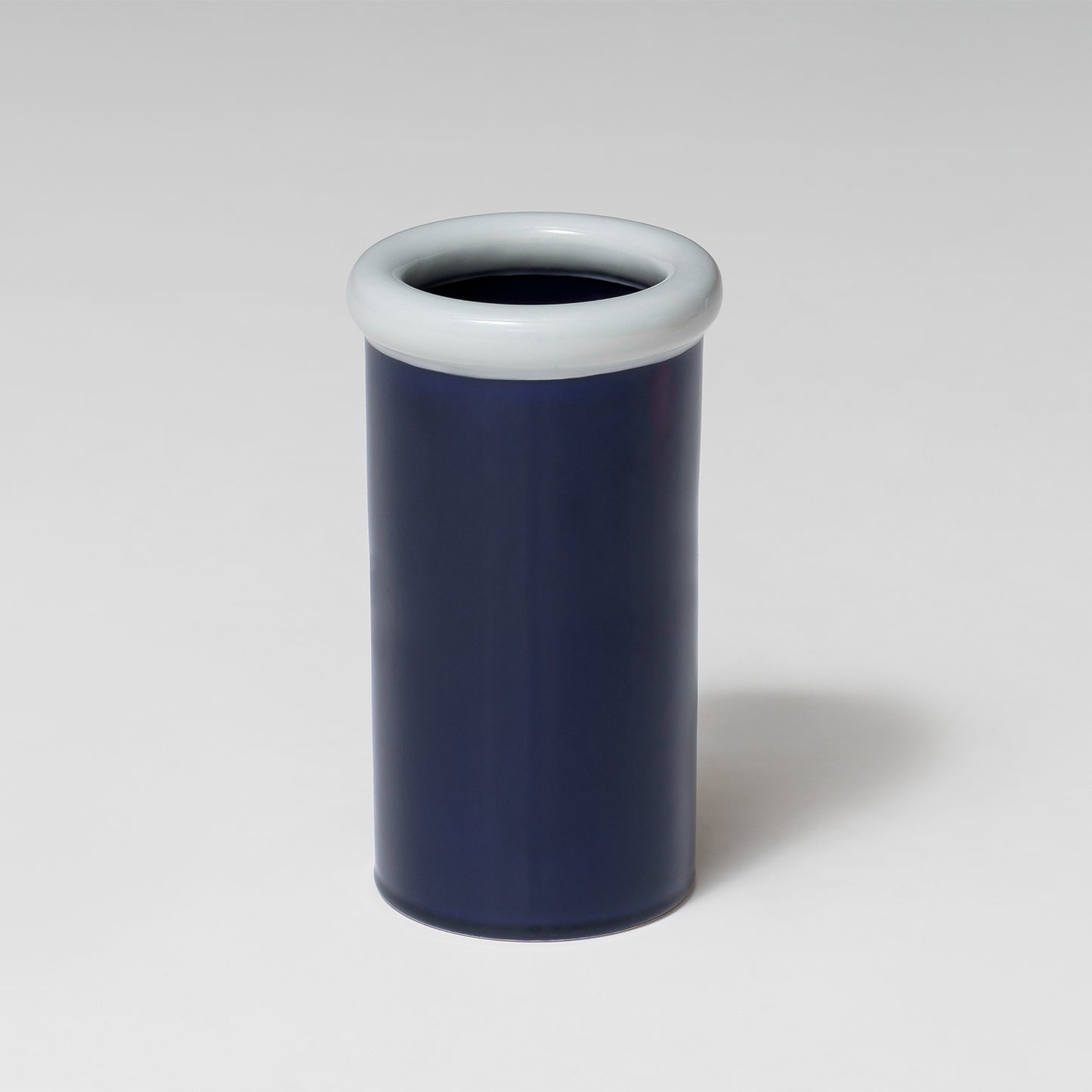 Rod Vase