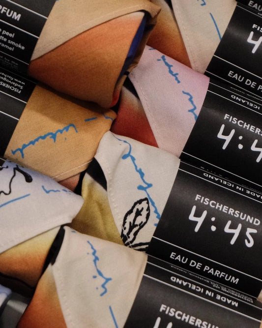 Quarter to Five (4:45) . Limited Edition